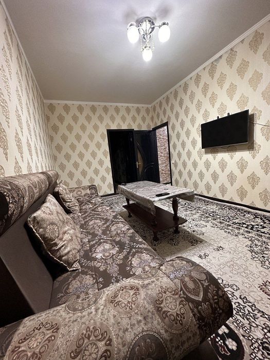 Namangan 4mikra rayonda kunli kvartira bor bezzaks beramiz pokiza joy