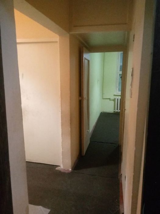 уй сотилади йулди устида