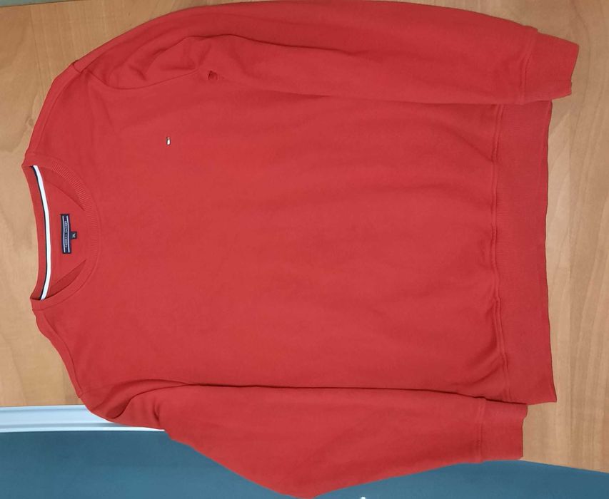 Tommy Hilfiger-Като Нова