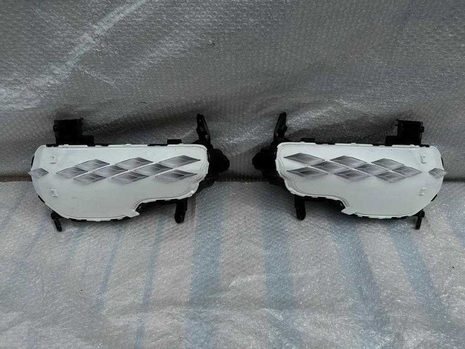 Противотуманка Киа К8 2022-/ KIA K8 2022- (ОРИГИНАЛ)