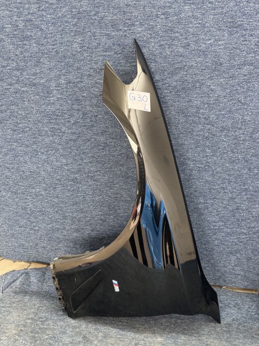 BMW SERIA 5 G30 G31 Aripa fata stanga