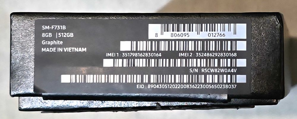 SAMSUNG Galaxy Z Flip5 5G, 512GB, 8GB RAM, Dual SIM, Graphite