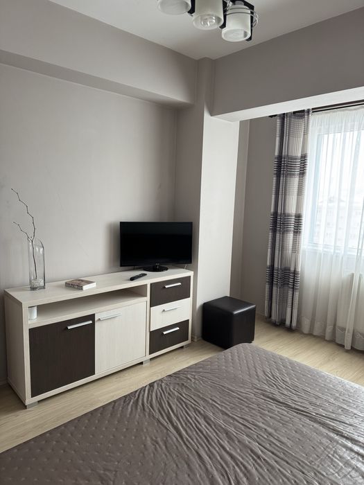 Apartament 3 camere bloc ITM cu garaj si boxa