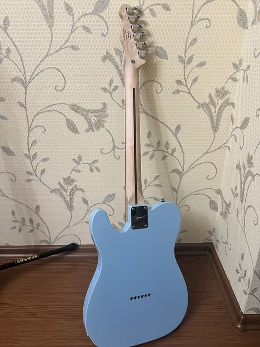 Электрогитара Squier Telecaster