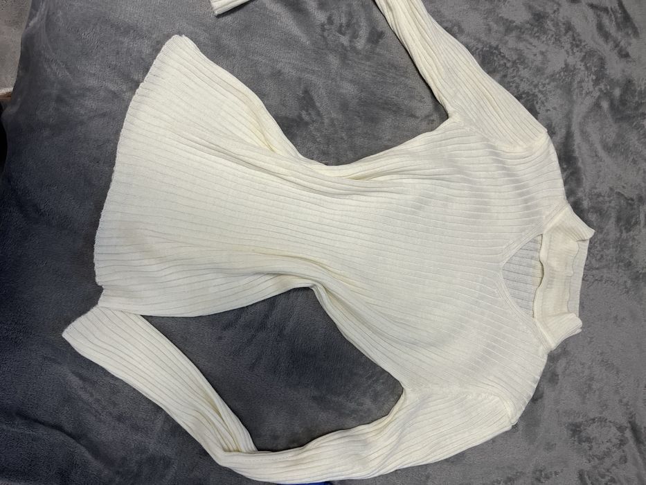 Дамски блузи - пуловери