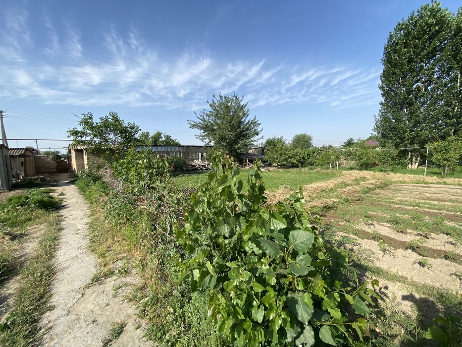 Дом продается со всеми удобствами