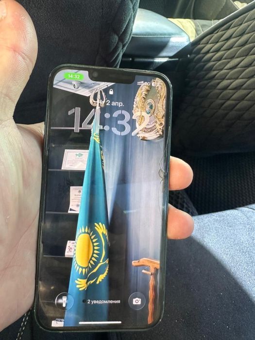 iPhone 13 с гарантия