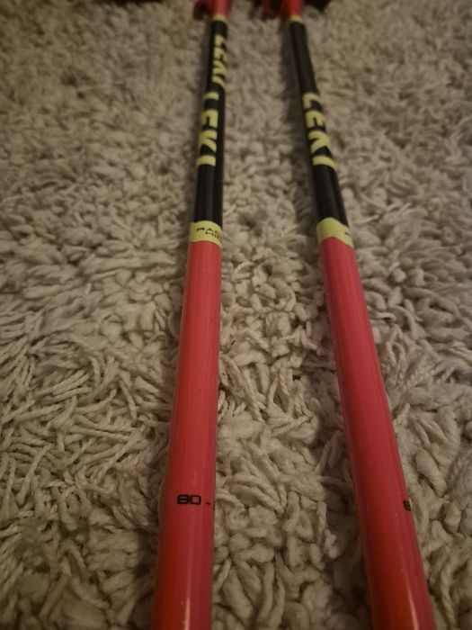 Ski-uri copii Atomic Maven 90, clăpari Dalbello 21, bețe Leki