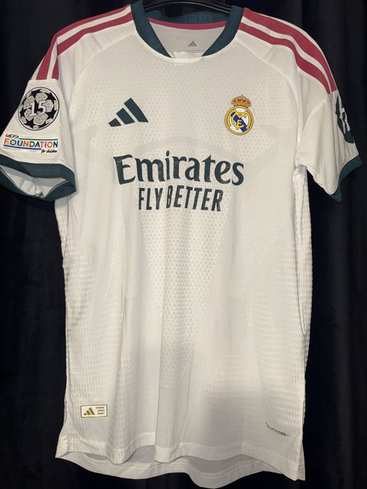 Real Madrid Mbappe echipament 26/27