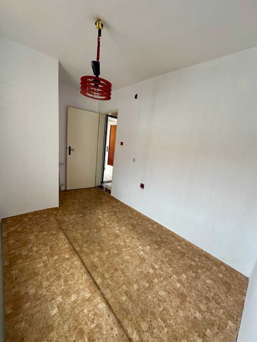 Продава се Двустаен апартамент в Бургас, Лазур - 42 кв.м за 1203 €/кв.м - Снимка #8