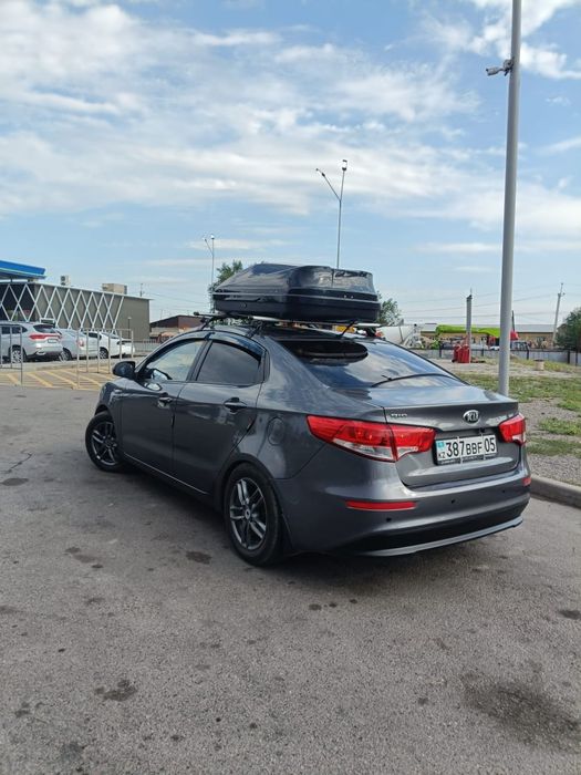 Авто бокс с рейлингами на крышу