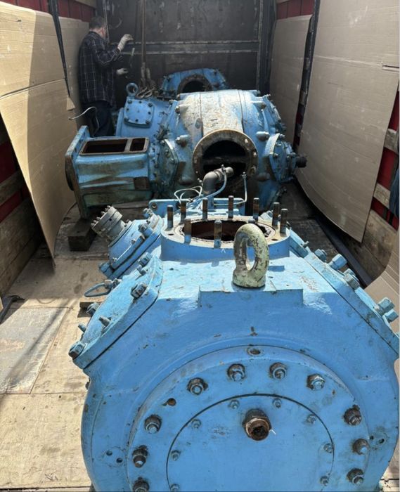 Компрессоры и запчасти зип