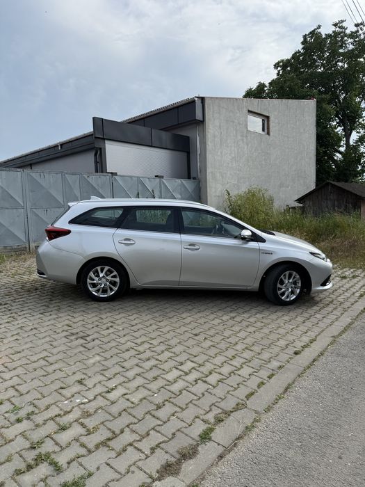 TOYOTA Auris 2015 — imagine 3