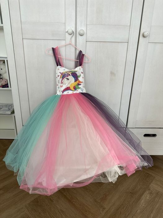 Детские платья на 4-5 лет