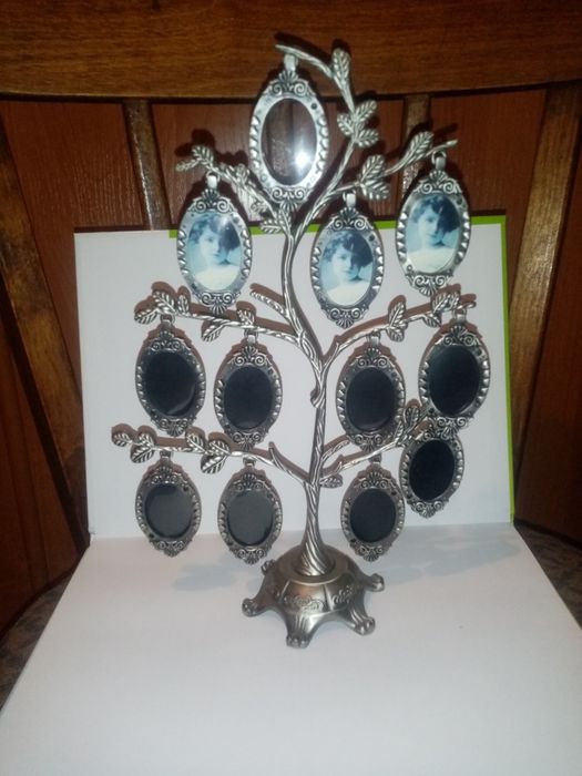 Подставка под фотографии Древо жизни.