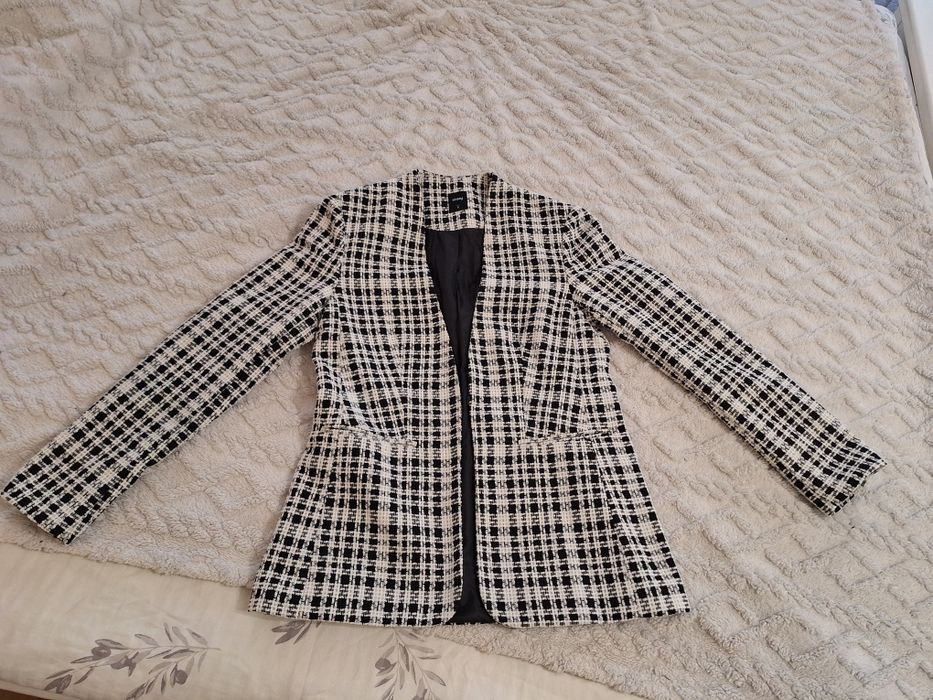 Дамско сако, р-р M
