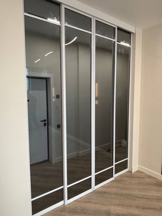 Душевые кабины,Меж ком Перегородка