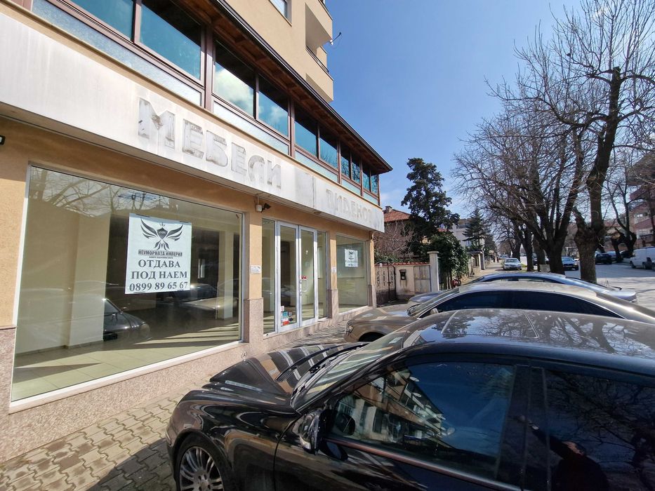 Дава се под наем Магазин в Асеновград - 180 кв.м за 727.77 € - Снимка #12