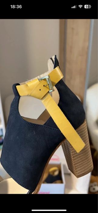 Sandale piele, model deosebit