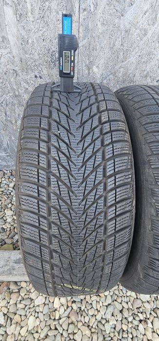 Anvelope Goodyear UltraGrip Performance 3 M+S 215/55 R17 98V