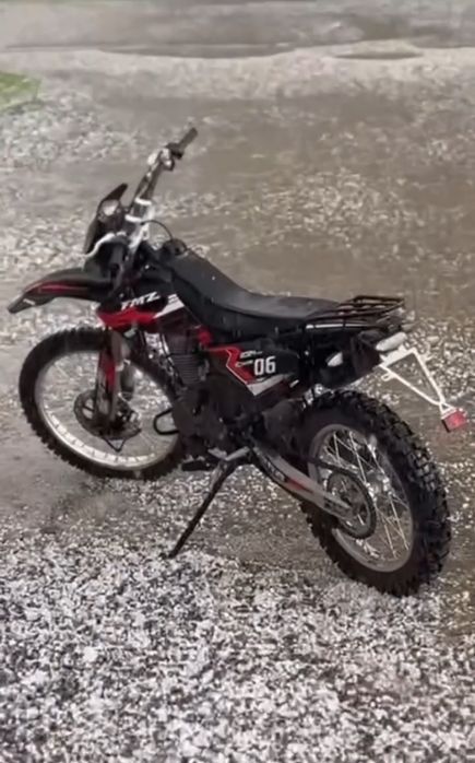 Эндуро,250-кубов