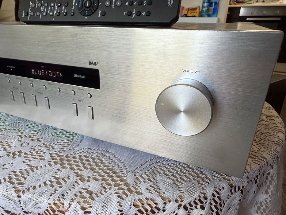 Yamaha R-S202D Bluetooth , стерео ресивър