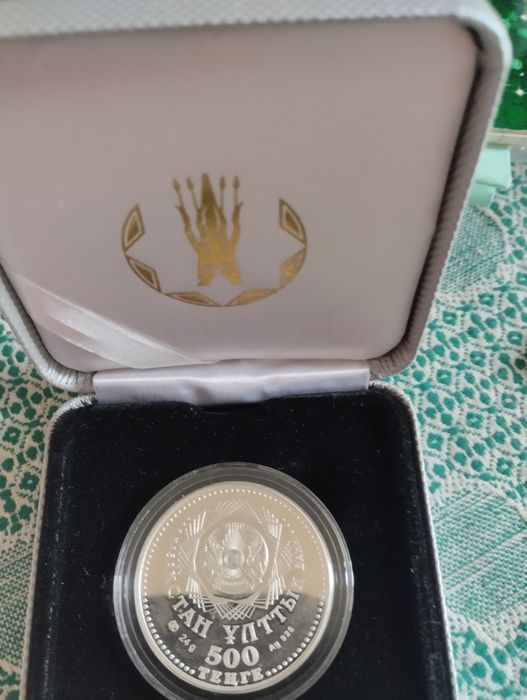 Продам монету 500 тенге