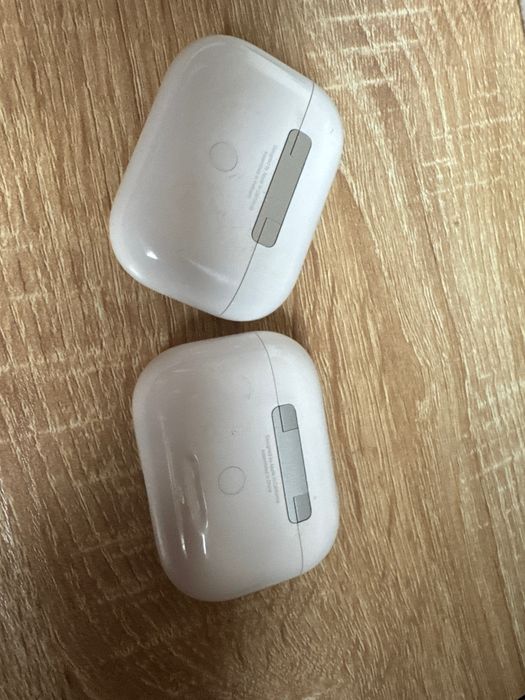 Airpods 2.1, 2.2 ,3 ,4 Pro 2  ориг case,кейс,box,футляр(Цена внутри)