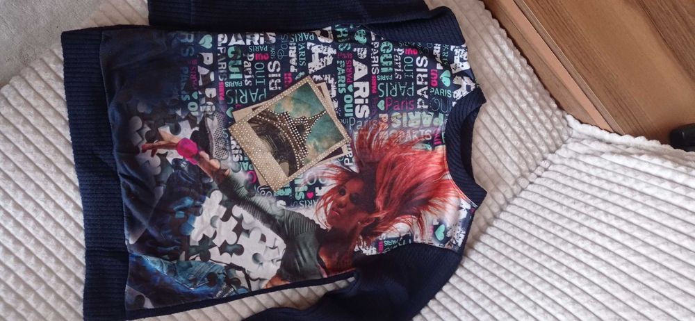 Блузи и пуловери за момиченца 11-12г.