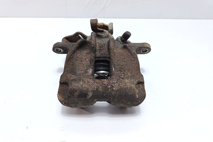 Etrier dreapta spate Opel Vivaro A (facelift) seria