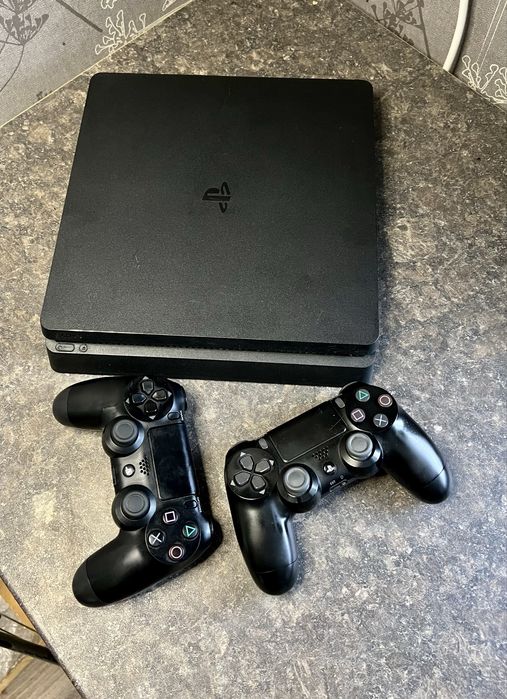 PlayStation 4 Slim 500GB