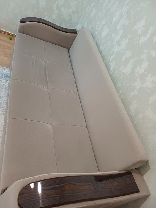 Продаю  диван еврокнижка