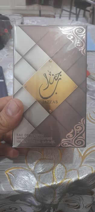 Продаётся  духи Дубайский.