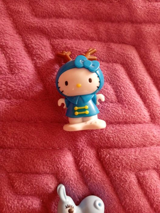 игрушки с Киндер сюрприз