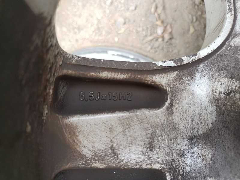 Продам оригинальные легкосплавные диски