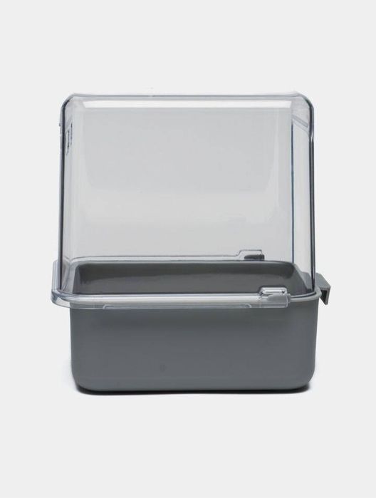 Купалка для птиц и грызунов с креплением на клетку.Basseyn qushlarga