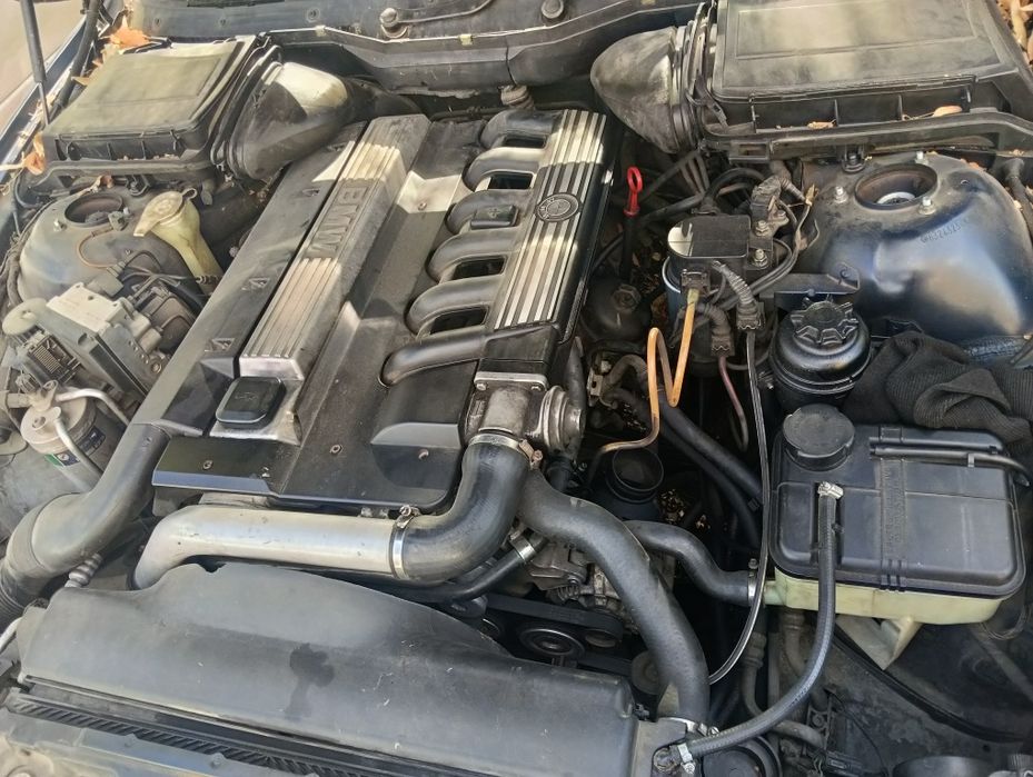 BMW 525 tds на части !