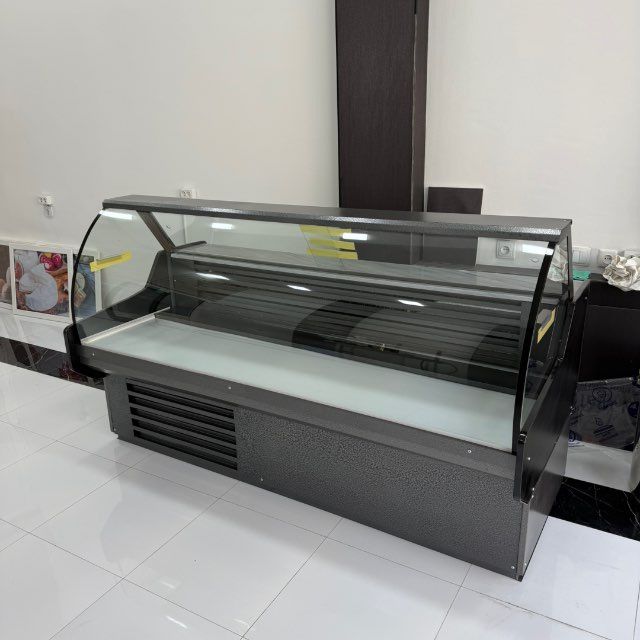 Vitrina xaladenik