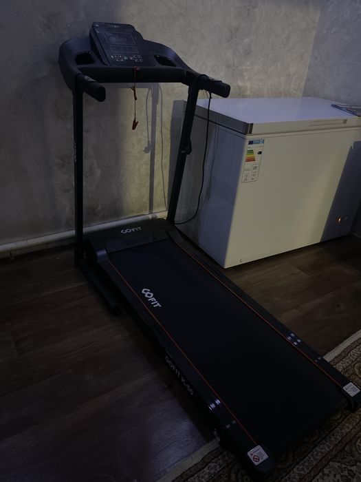 Продается беговая дорожка GOFIT K50