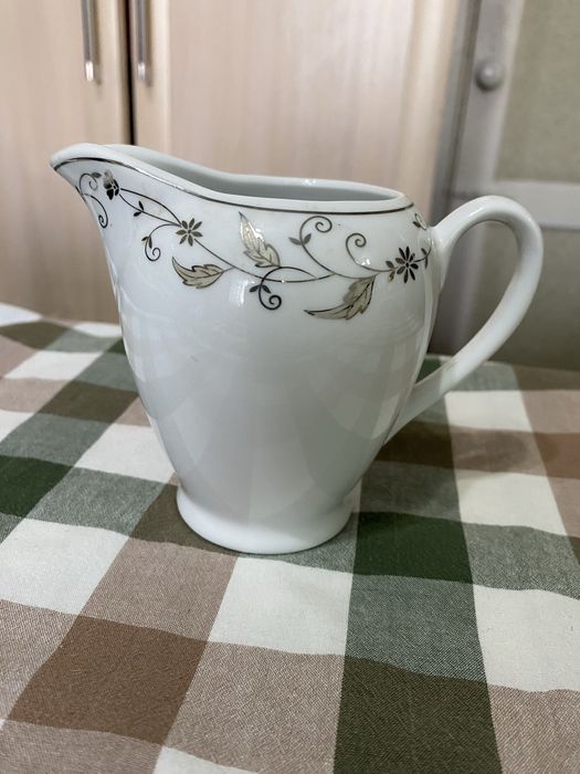 Молочник, 3 чайные пары