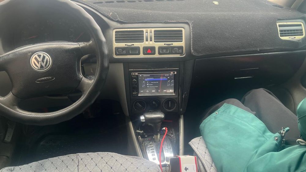 Продам фольксваген джетту 2002 года