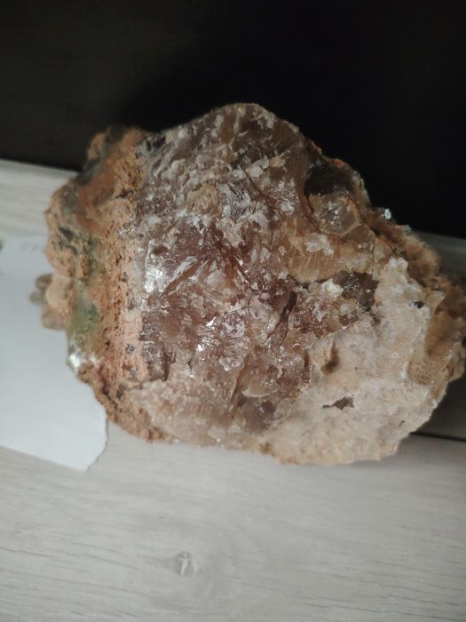 Piatra  opal in forma ei naturala