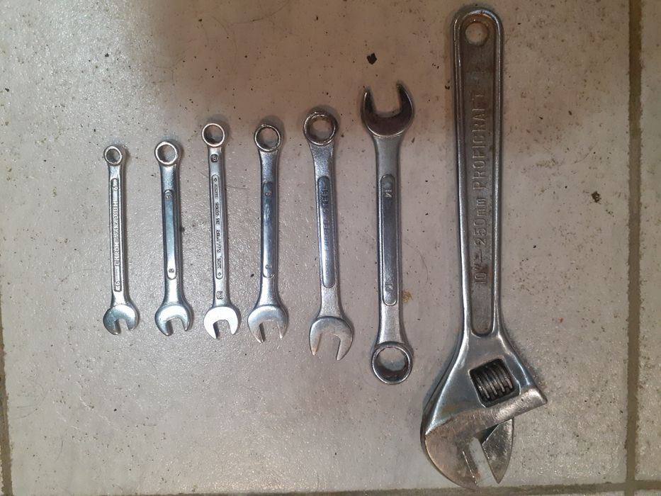 Гаечни ключове,френски ключ