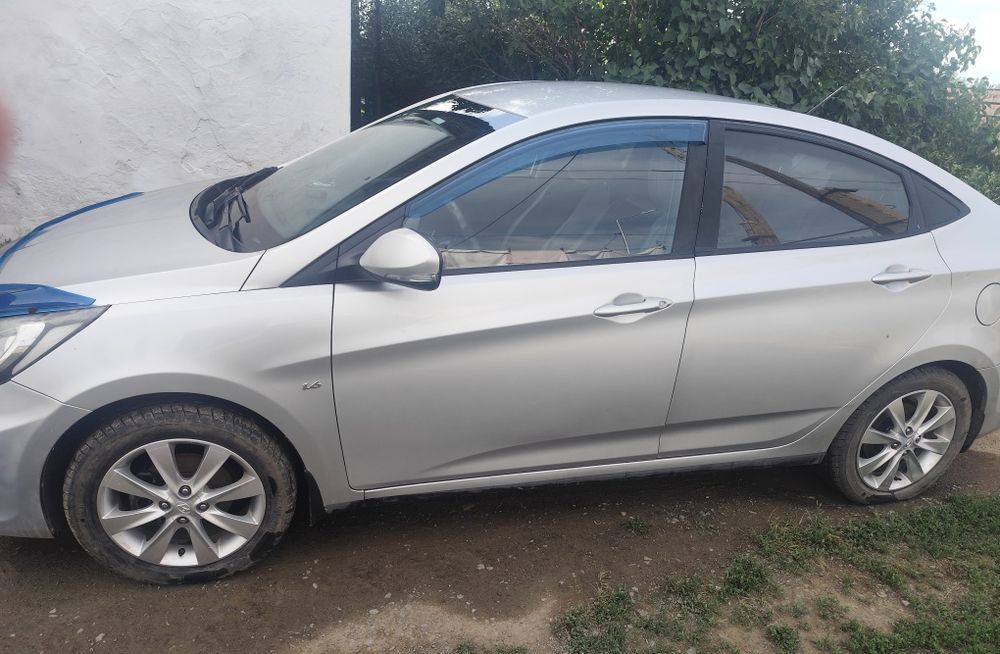 Hyundai accent продам