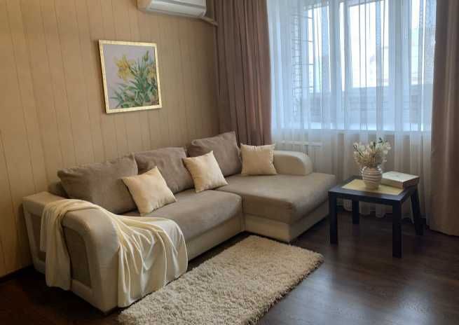 Дава се под наем Двустаен апартамент в Пловдив, Изгрев - 65 кв.м за 244.8 € - Снимка #2