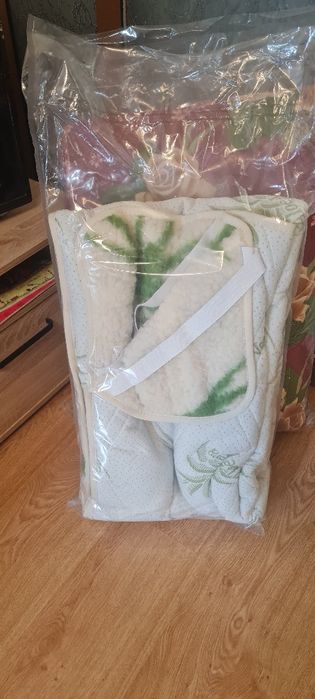 Зимна вълнена покривки, нови неизползвани