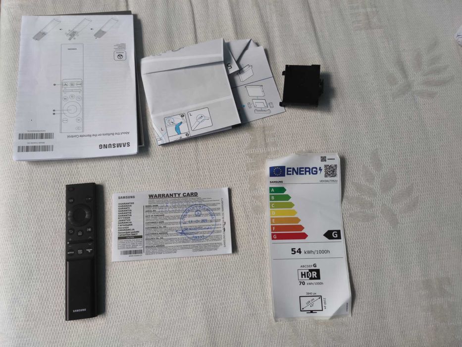 Чисто нов Samsung Smart  43" инча. Купен на 18. 11. 2023 год.  Самсунг