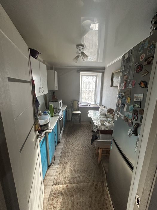 Продам квартиру 3 комнатную