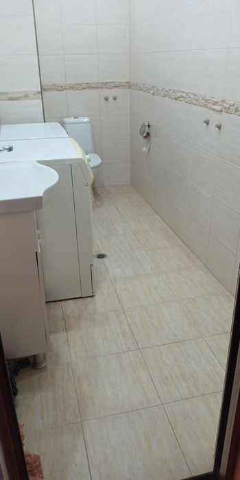 Дава се под наем Многостаен апартамент в Варна, м-т Сълзица - 240 кв.м за 1097.01 € - Снимка #8