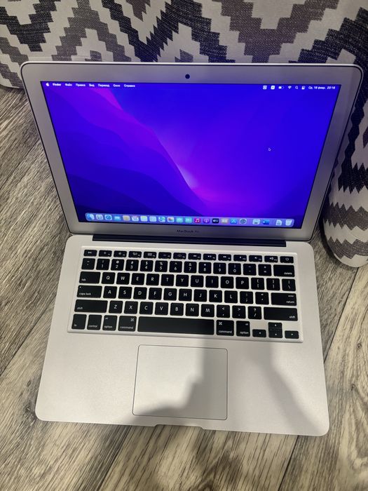 Macbook Air 2015 год 13 дюймов core i5